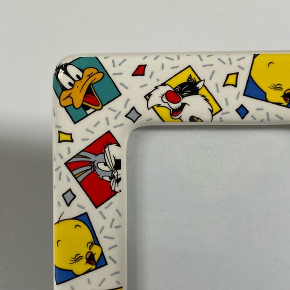 Vintage 1994 Warner Bros. Inc Looney Tunes Decor Picture Frame Bugs Bunny Tweety - Picture 3 of 16